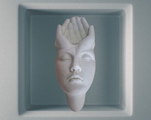 Mitolojik Esinti Medusa Duvar Bahçesi 20x8 cm Beyaz