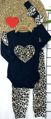 3-6-9-12 Ay Leopar Kalp Desenli Uzun Kollu Body Leopar Pantolon Bandanalı 3lü Kız Bebek Takımı