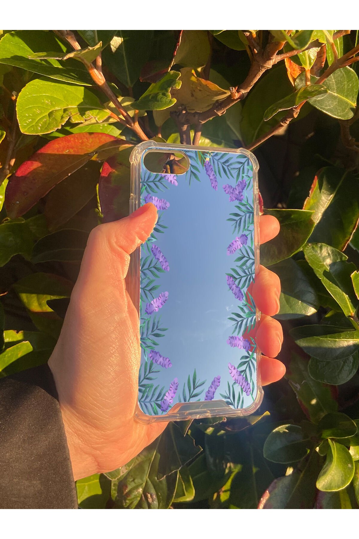 İphone SE 2022 Uyumlu Aynalı Lavanta Desenli Darbe Kamera Korumalı Silikon Telefon Kılıfı