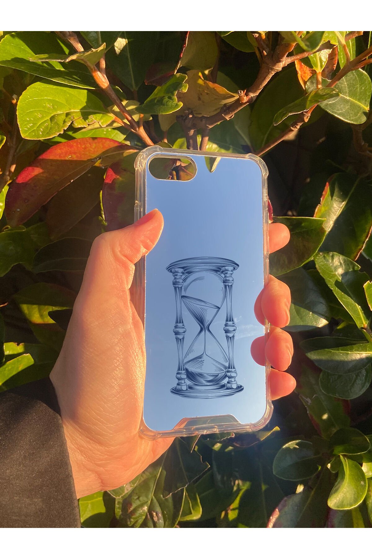 İphone SE 2022 Uyumlu Aynalı Kum Saati Desenli Darbe Kamera Korumalı Silikon Telefon Kılıfı