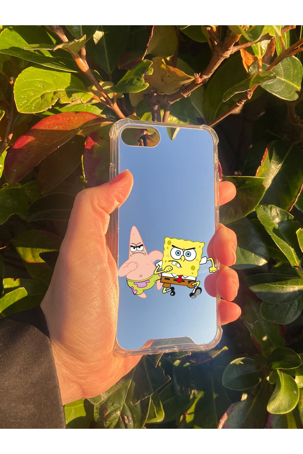 İphone SE 2022 Uyumlu Aynalı Sünger Bob Desenli Darbe Kamera Korumalı Silikon Telefon Kılıfı