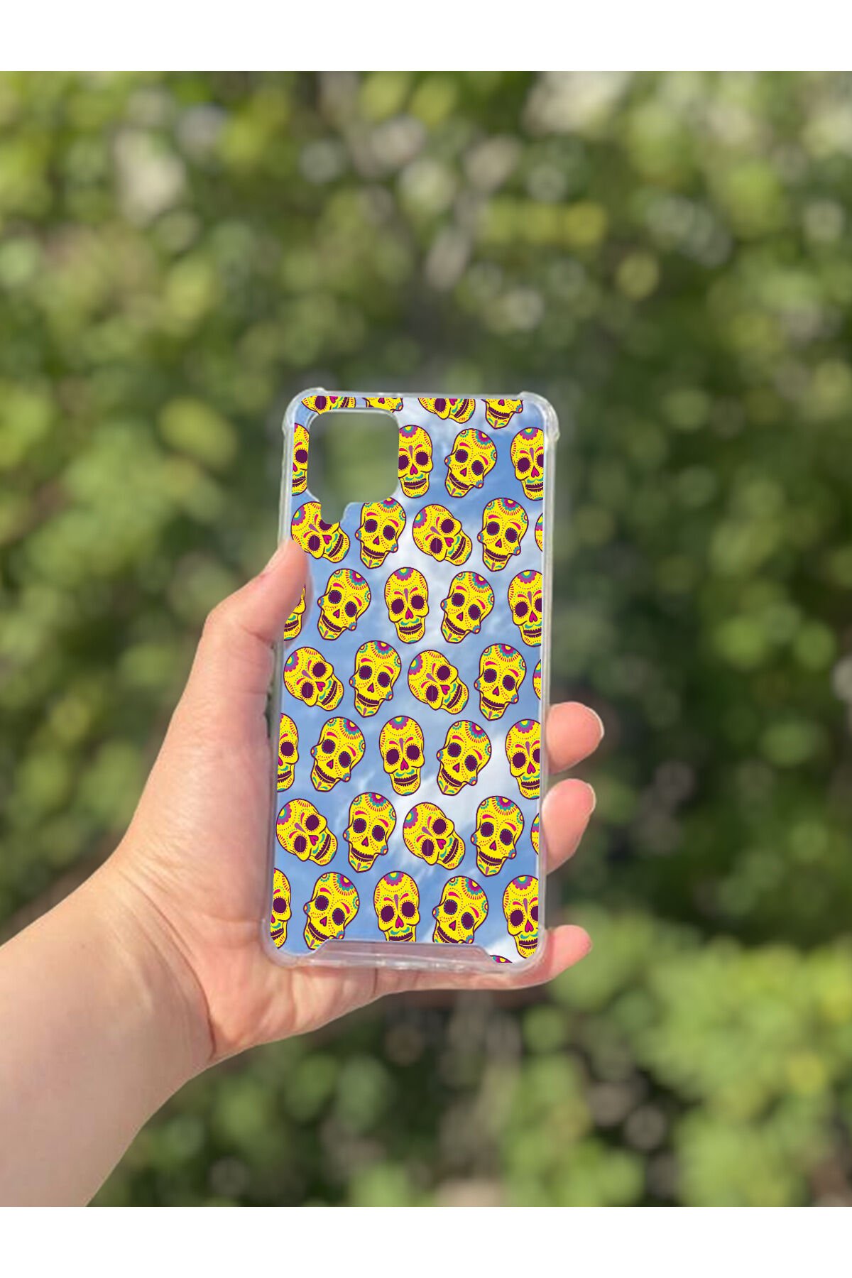 Samsung Galaxy A12 Uyumlu Aynalı Sarı Kuru Kafa Desenli Darbe Kamera Korumalı Silikon Telefon Kılıfı