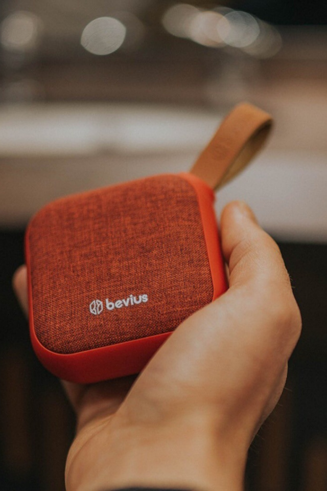 Bluetooth Taşınabilir Siyah Hoparlör SoundPower Fabric S BVS-S70 Kumaş Tasarım