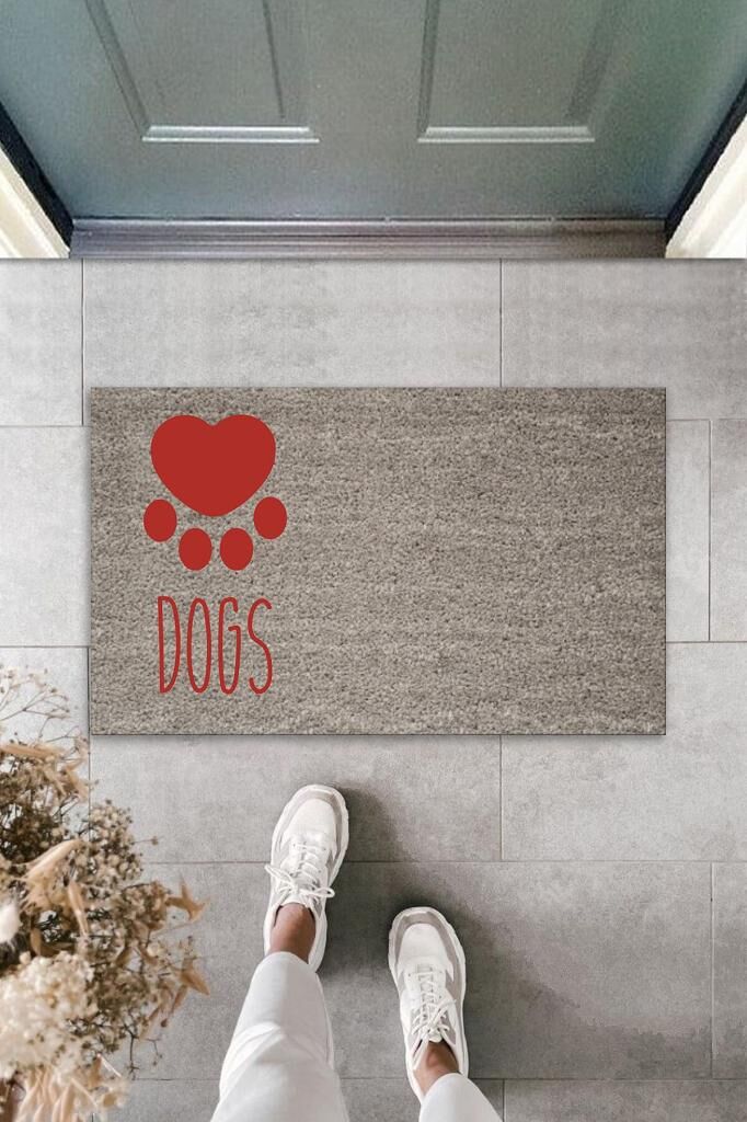 Dijital Baskı Gri Kırmızı Kalpli Dogs Dekoratif Kapı Paspası K-2073