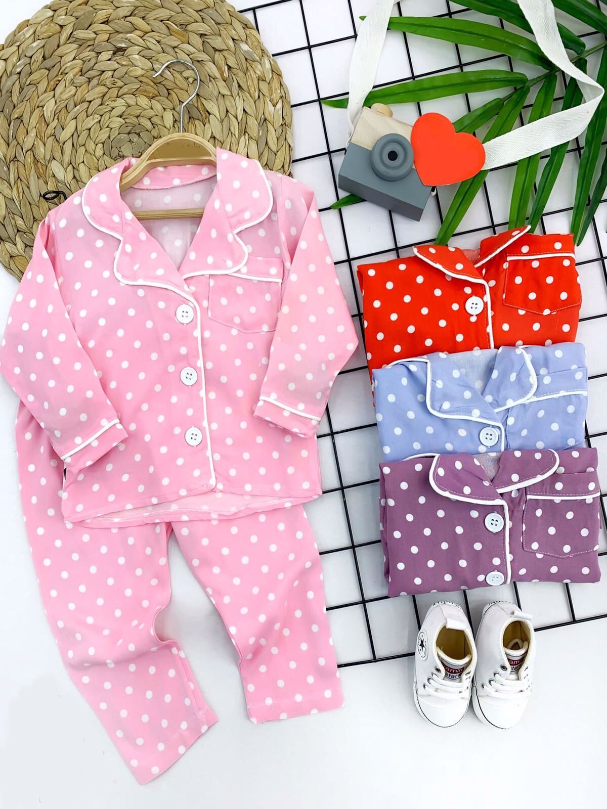 9-12-18-24 Ay Puantiyeli Düğme Kapama 2li Kız Erkek Bebek Pijama Takımı